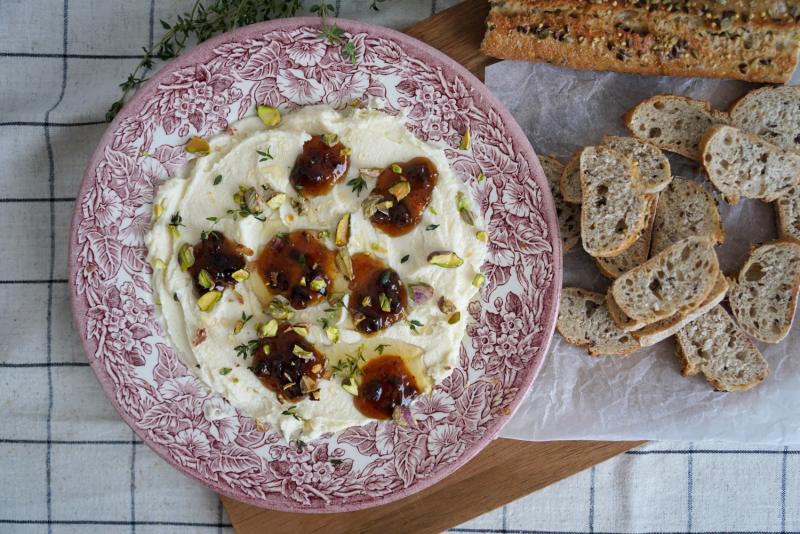 Whipped Brie with bacon jam & pistachio