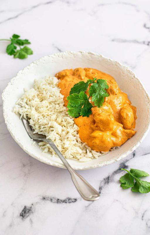 Aromatic Butter Chicken  served with Basmati Rice