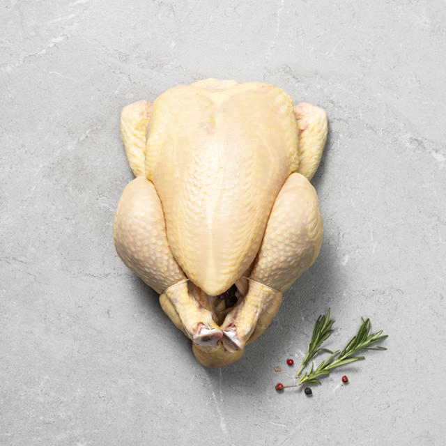 Ολόκληρο κοτόπουλο που έχει τραφεί με καλαμπόκι 1.2kg